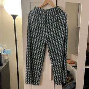 Stylish Geometric Patterned Pants